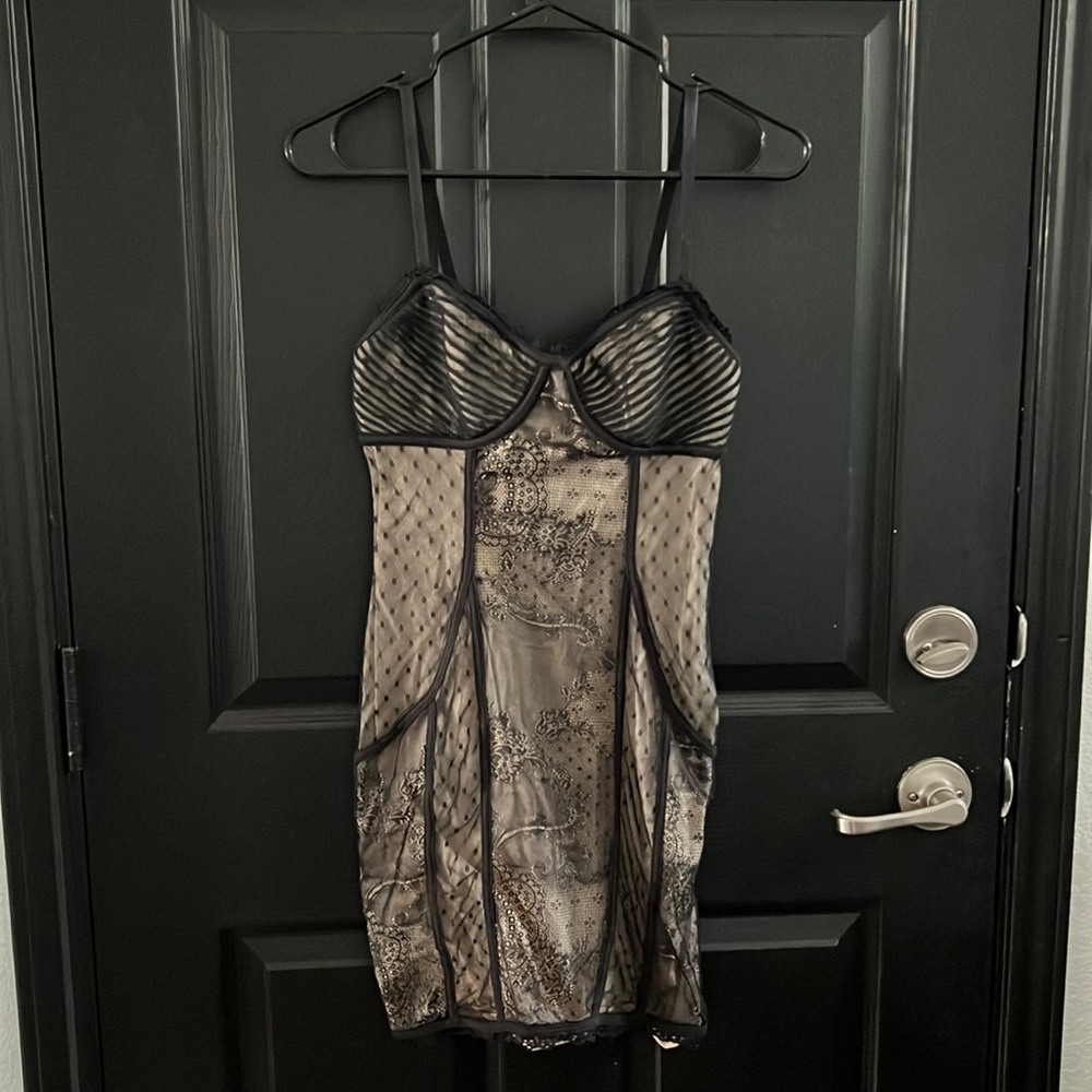 BEBE Lingerie Style Dewss